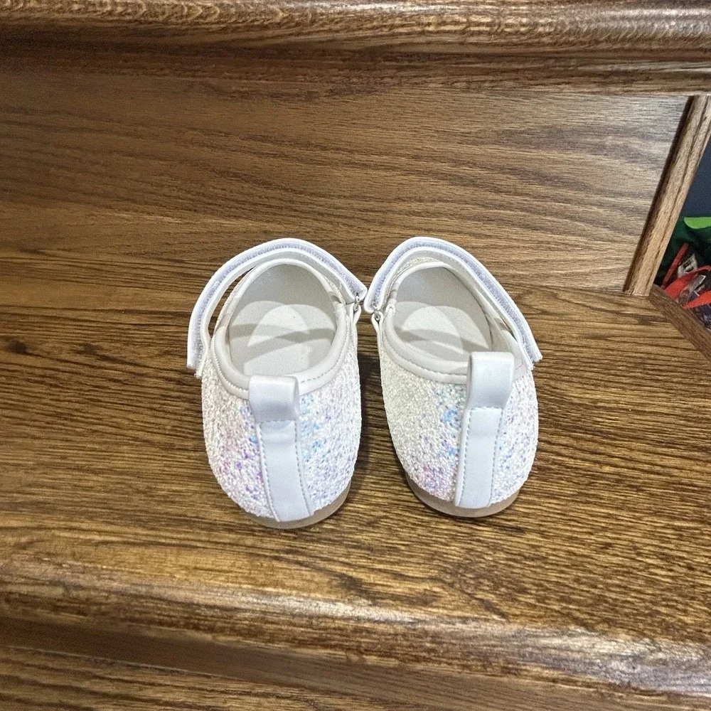 Fever Sole Girls Glitter Mary Jane Dress Shoes White Iridescent Sparkle Youth 2